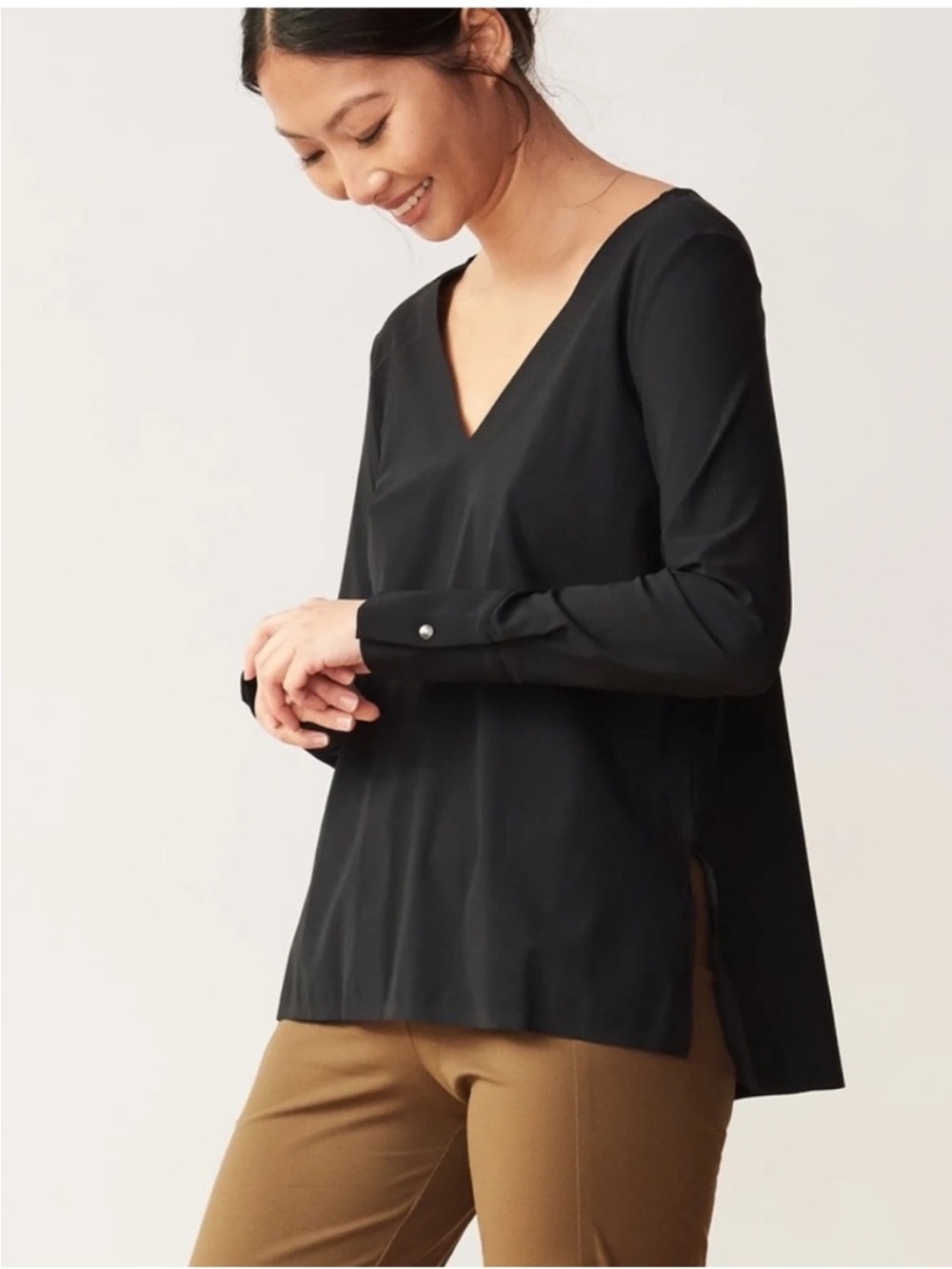 Aday Something Tailored Shirt Black V Neck Blouse Stretch Size XL
